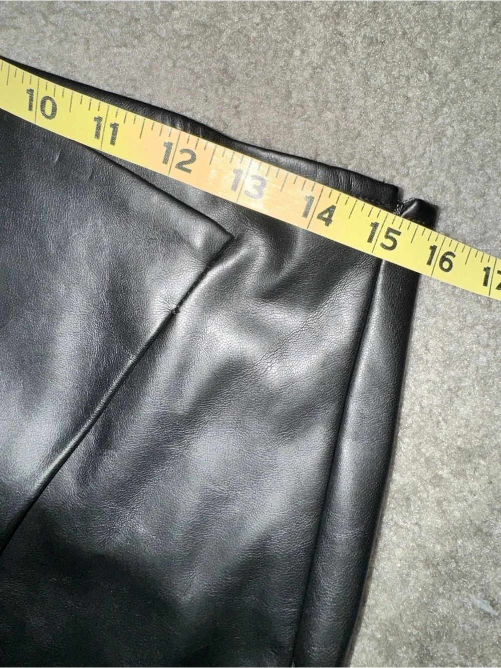 Lucy Paris Fiorella Faux Leather Wrapped Skirt black, size M